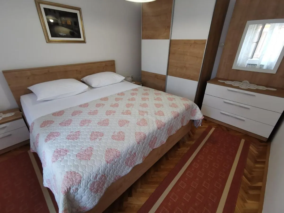 Villa Clara Apartments Kvarner Novi Vinodolski 0*,  Croatia