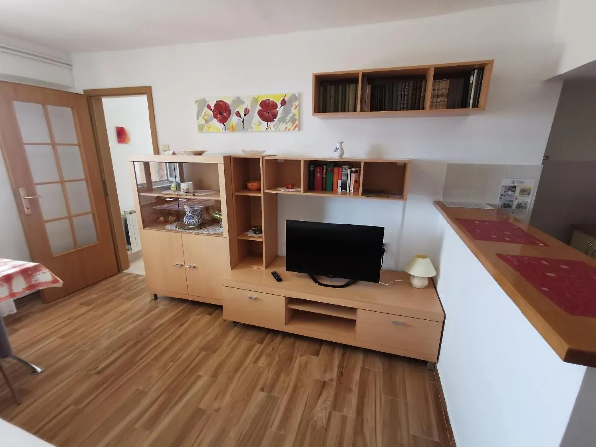 Villa Clara Apartments Kvarner Novi Vinodolski 0*,