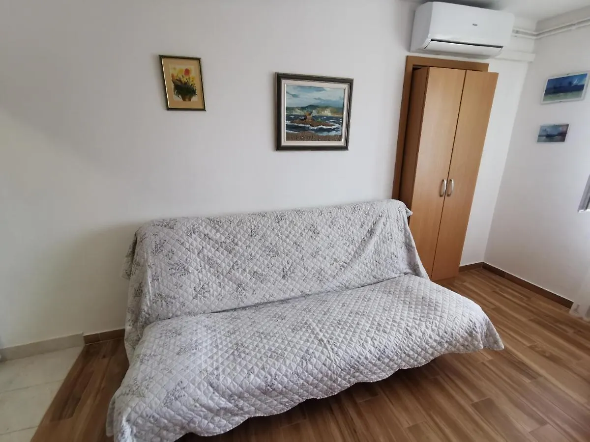 Villa Clara Apartments Kvarner Novi Vinodolski 0*,